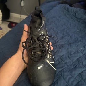 Black Unisex Size M 9.5 (W 10.5) Adult Nike Low Top Vapor (Used)