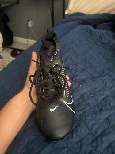 Black Unisex Size M 9.5 (W 10.5) Adult Nike Low Top Vapor (Used)