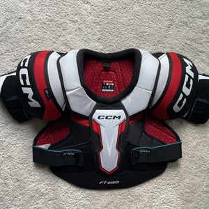 CCM Jetspeed FT680 Shoulder Pads - Senior Medium - FREE SHIPPING (Used)