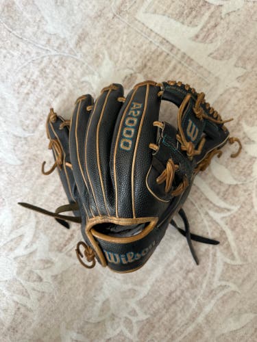 Wilson A2000 DP15 Baseball Glove