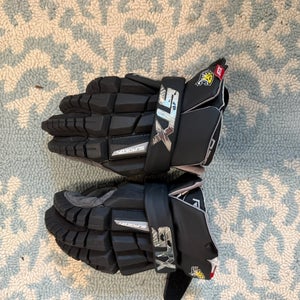 Towson used STX lacrosse gloves