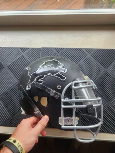 Adult Large Riddell Revolution Helmet (Used)