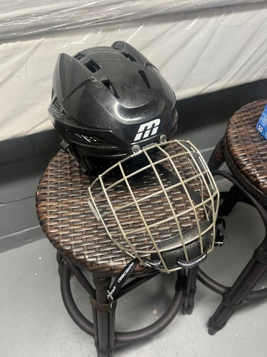 Medium Cascade m11 Helmet (Used)