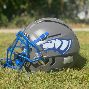 Adult Large Schutt F7 2.0 Helmet (Used)