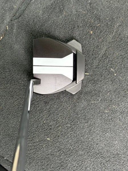 Black 2023 TaylorMade Mallet Spider GTX Right Handed Putter 35" (Used)