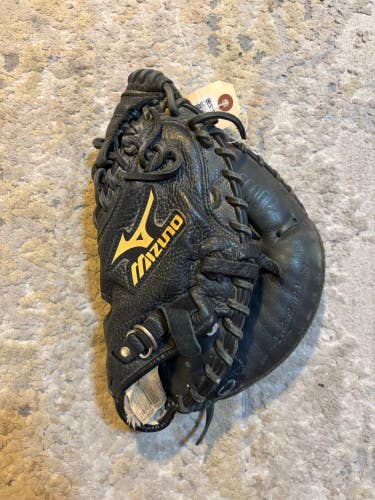 Black Mizuno Supreme RH Catcher's Softball Glove 32.5"