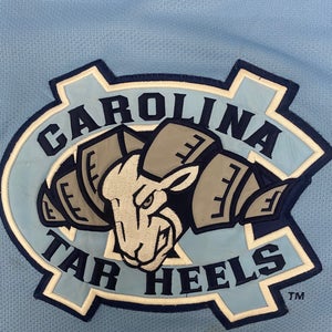 Carolina Tar Heels mens large hockey jersey