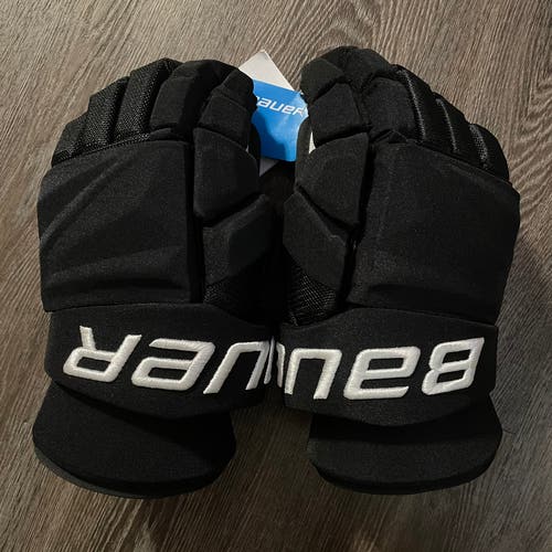 BNWT! Pro Stock Bauer Vapor Hyperlite Gloves Silfverberg 14”
