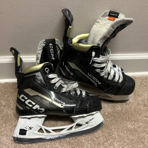 CCM AS-V Hockey Skates Regular Width  Size 3 (Used)