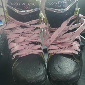 Bauer Vapor x4 Hockey Skates Size 3.5 (Used)