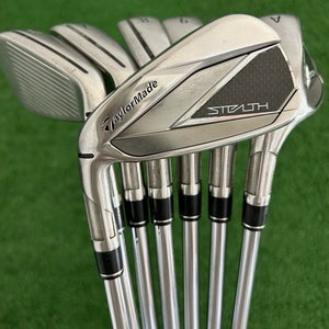 LH Taylormade Stealth Iron Set 5-A / KBS Max MT 85 Regular