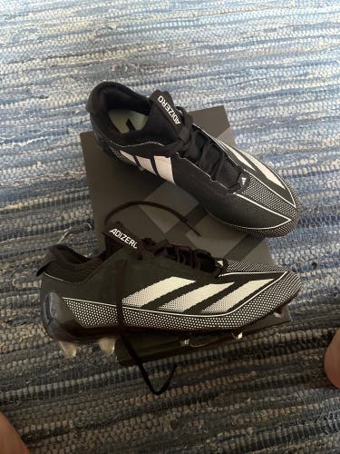 Men's Size M 9.5 (W 10.5) Adidas Low Top Adizero Electric (New)