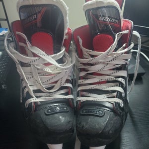 Bauer NSX Hockey Skates Size 1.5 (Used)