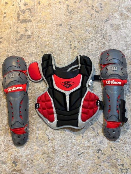 Youth Louisville Slugger + Wilson Catcher's Set