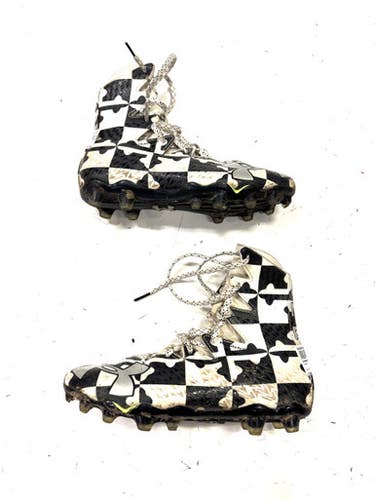 Used Under Armour Adult FB Cleats Black Senior 6.5 11860-S000294280