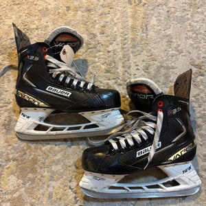 Senior Bauer Vapor X3.5 Hockey Skates Regular Width 7.5 (Used)