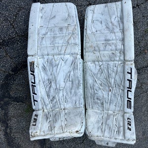 34"  True L12.2 Goalie Leg Pads  (Used)