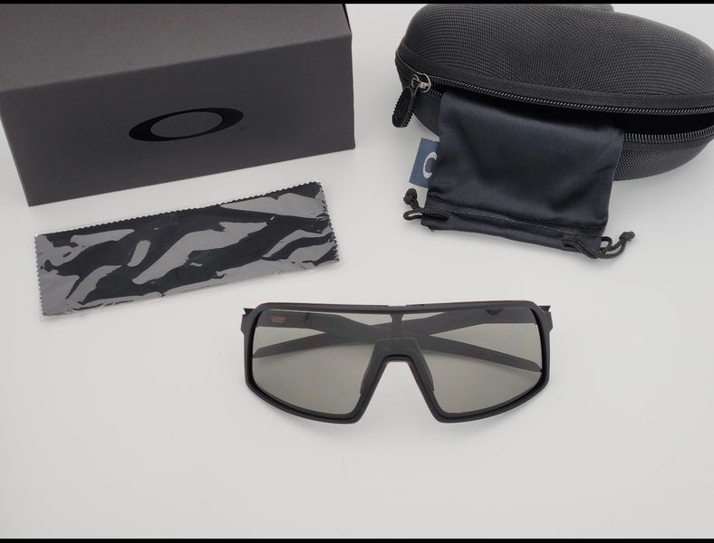 Oakley Sutro Shield Sunglasses Matte Black Frame Light Smoke Tint Prizm Lens