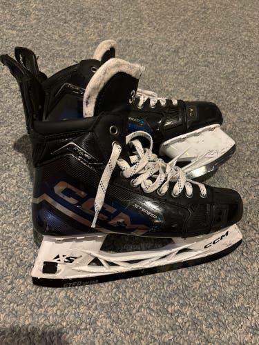 2024 CCM JetSpeed FT6 Pro Hockey Skates Regular Width  Pro Stock 10 (Used)