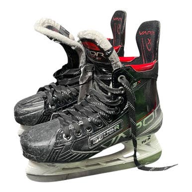 Bauer (Used) Intermediate Junior Size 5.5 Hockey Skates