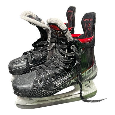 Bauer (Used) Intermediate Junior Size 5.5 Hockey Skates