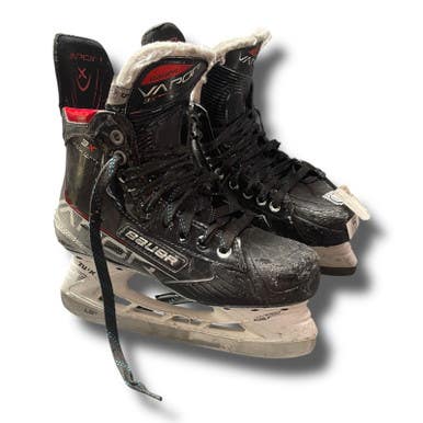 Bauer Used Intermediate Hockey Skates