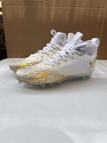 Under Armour Spotlight Clone 3.0 MC Football Cleats US Size 8.5 3026343-100