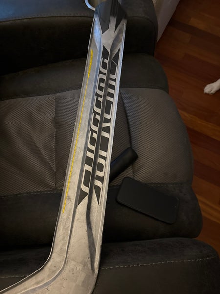 Senior Bauer Mach Regular Goalie Stick 26" Paddle  (Used)