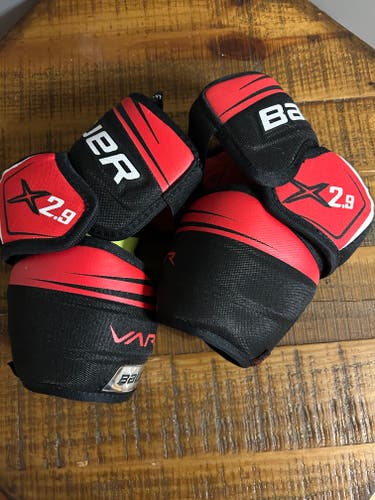 Senior Small Bauer Vapor X2.9 Elbow Pads (New)