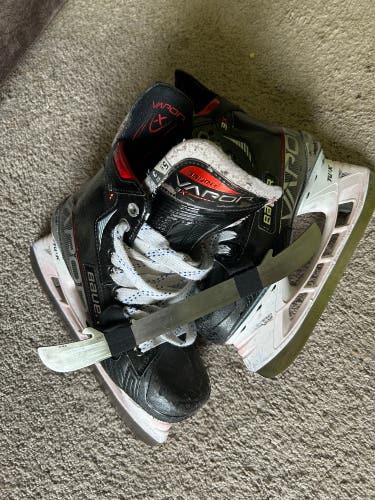 Bauer Vapor 3X Hockey Skates Extra Wide Width Pro Stock Size 5.5 (Used) with Extra Steel