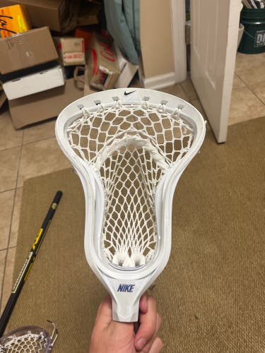 Nike Lakota 3 Head