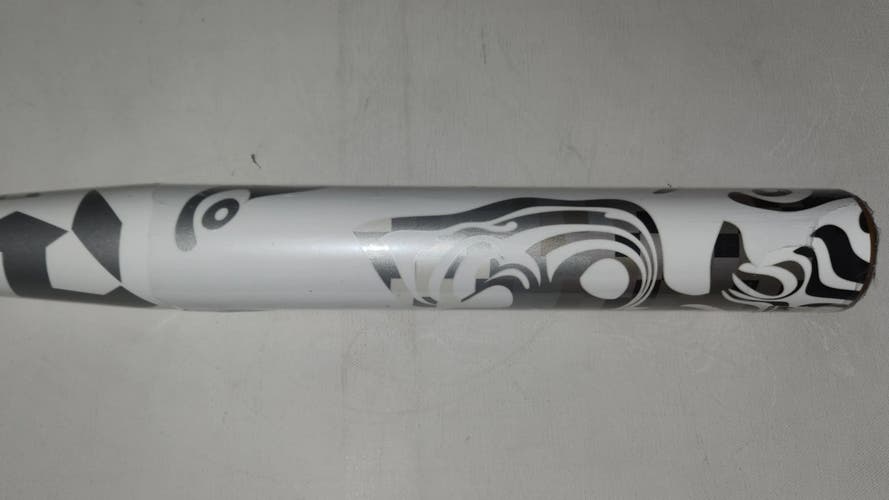 2023 DeMarini Whisper Composite Bat (-10) 22 oz 32" (New)
