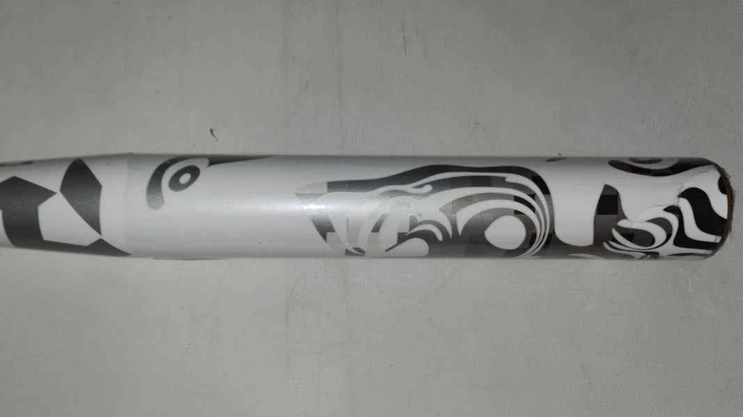 2023 DeMarini Whisper Composite Bat (-10) 22 oz 32" (New)