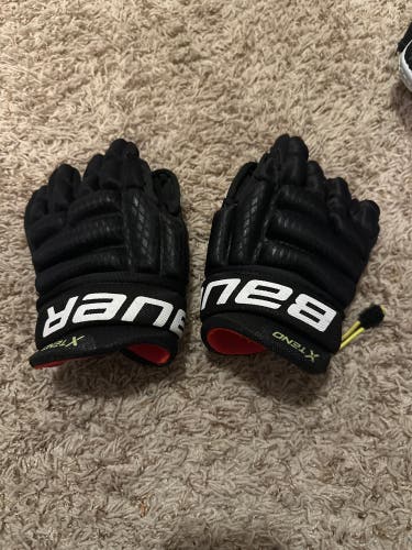 Bauer Gloves 8" (Used)