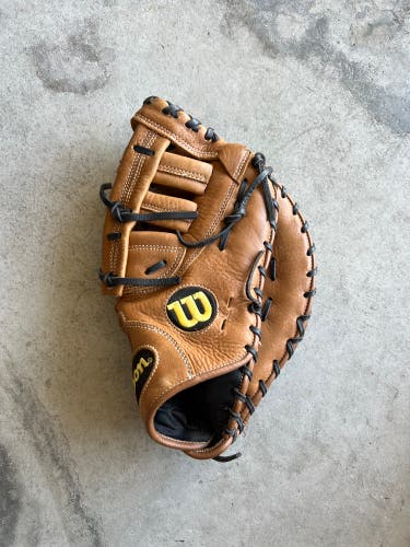 Wilson A900 12" Youth First Base Glove