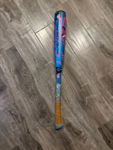 2024 AXE Avenge Pro Hybrid 3 USSSA Certified Bat (-10) 17 oz 27" (Used)