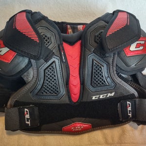 Small Junior CCM Shoulder Pads (Used)