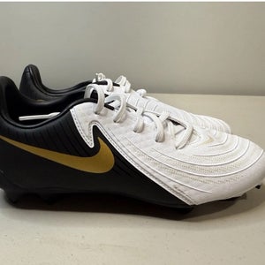 Size 5.5 Men’s Nike Phantom GX II Academy FG/MG Soccer Cleats White