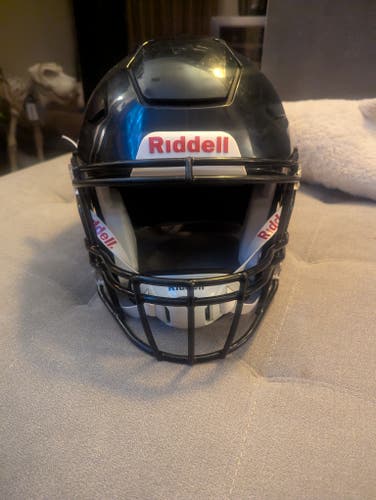 Large Adult Riddell SpeedFlex Helmet