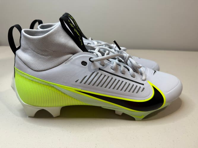 Size 11 Men’s Nike Vapor Edge Pro 360 2 Football Cleats Platinum Volt