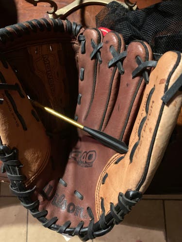 Used Wilson A440 Fastpich Glove