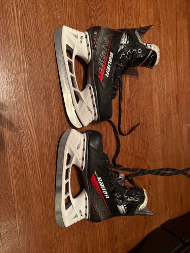 Bauer Vapor 3X Hockey Skates Regular Width 6.5 (Used)