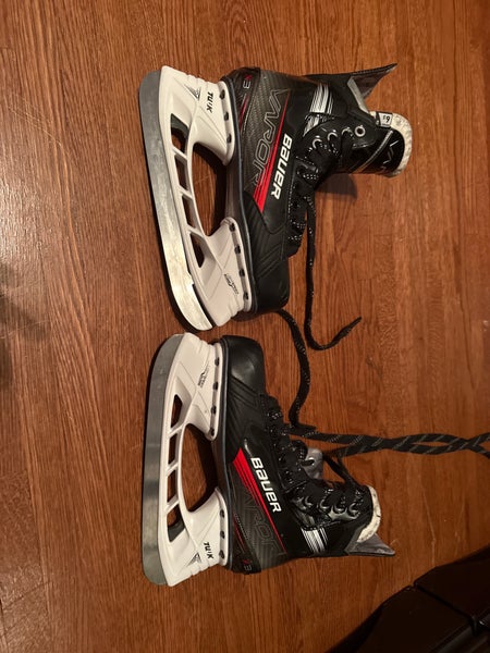 Bauer Vapor 3X Hockey Skates Regular Width   6.5 (Used)