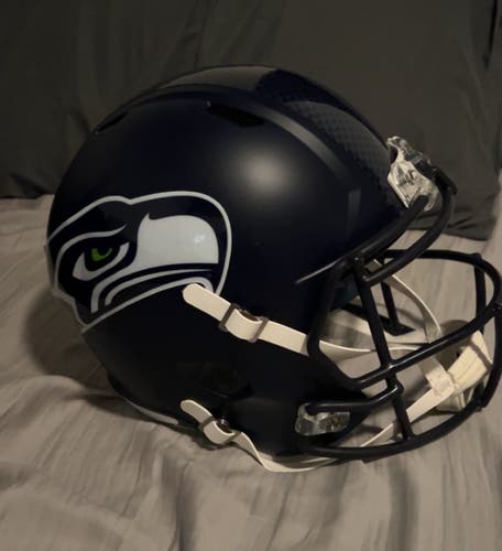 Seattle Seahawks Riddell Speed Full Size Replica Football Helmet