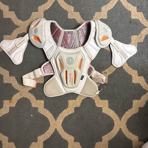 Medium Youth Warrior Burn Shoulder Pads (Used)