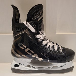 2024 CCM Tacks XF Pro Hockey Skates Wide Width Size 5 *Please read description carefully*