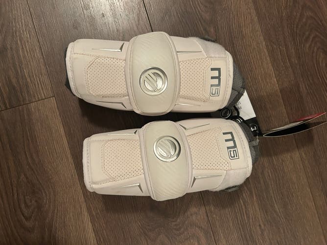 New white Melrick lacrosse, elbow pads large