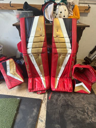 36"  True Catalyst PX3 Regular Goalie Full Set Pro Stock (Used)