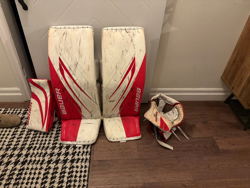 Bauer hyperlite 2 goalie pads with Mach blocker and hyperlite glove skinned as ultrasonic