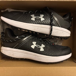 Black Men's Size M 10.5 (W 11.5) Under Armour Yard Turf (New)